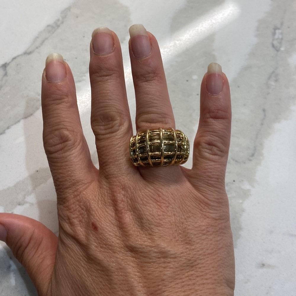 JewelMint Cocktail Ring - Picture 3 of 7